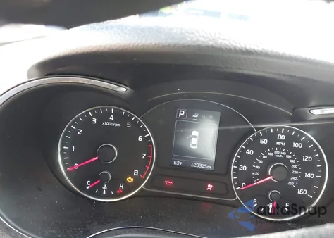 2017 Kia Forte Lx из США, поврежденный, VIN 3KPFL4A76HE051641